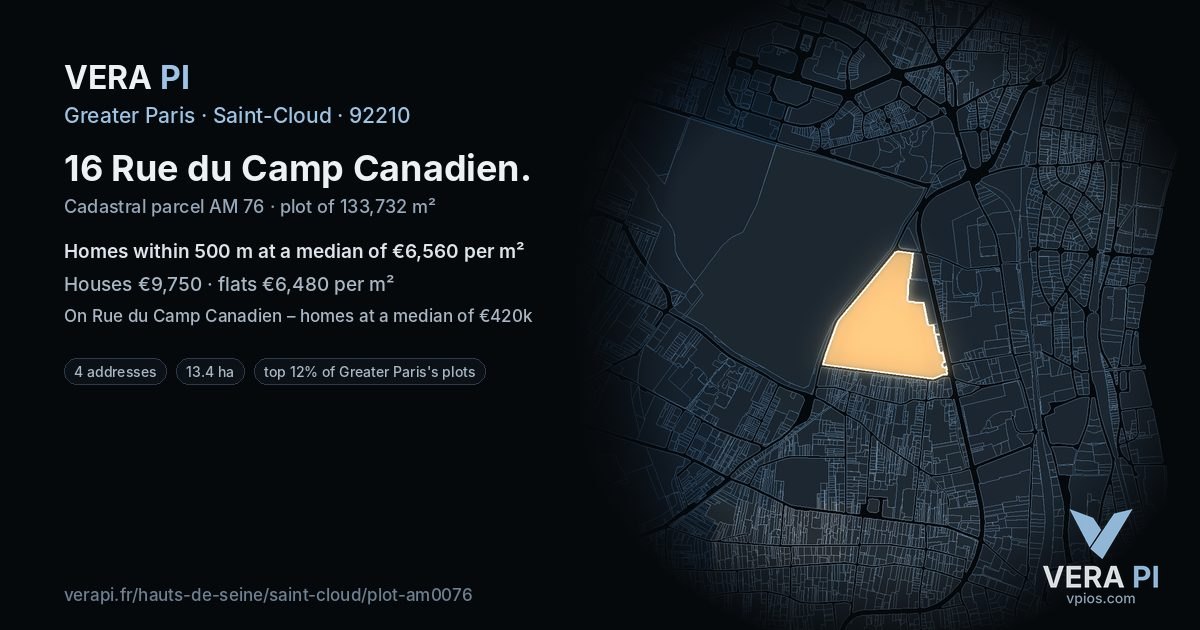 16 Rue du Camp Canadien, Saint-Cloud at night – the plot lit, the parcels around coloured by the prices near them