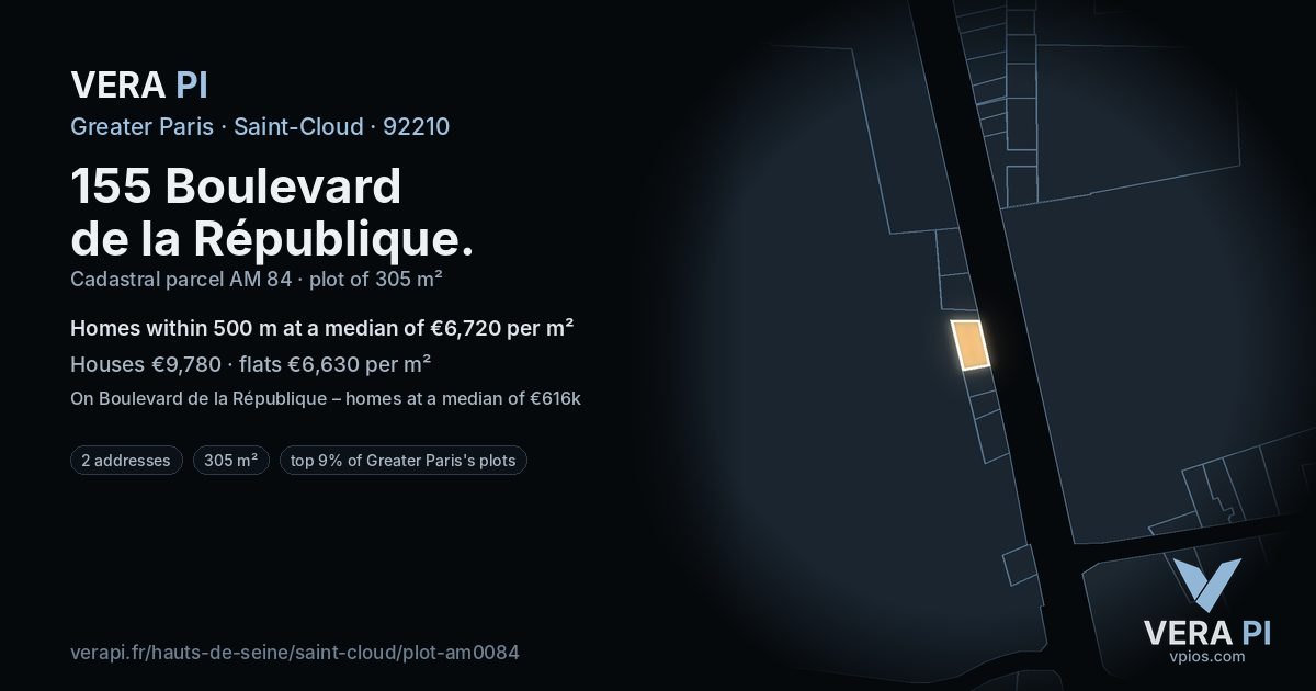155 Boulevard de la République, Saint-Cloud at night – the plot lit, the parcels around coloured by the prices near them