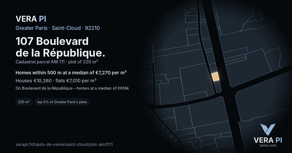 107 Boulevard de la République, Saint-Cloud at night – the plot lit, the parcels around coloured by the prices near them