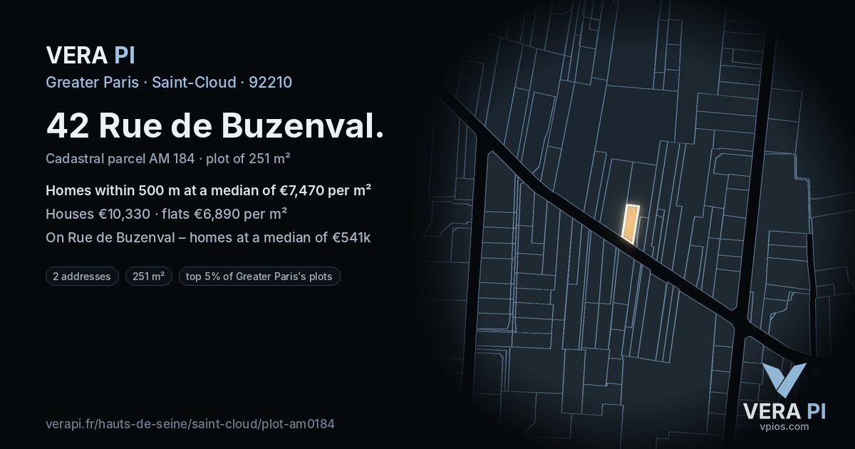 42 Rue de Buzenval, Saint-Cloud at night – the plot lit, the parcels around coloured by the prices near them