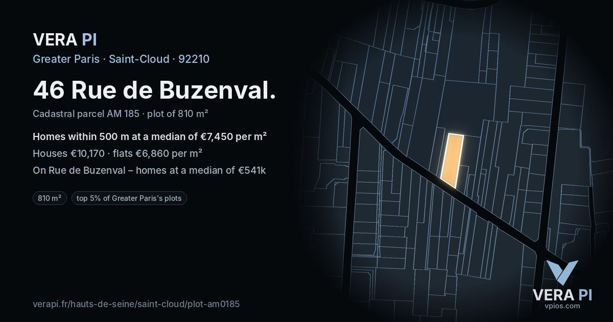 46 Rue de Buzenval, Saint-Cloud at night – the plot lit, the parcels around coloured by the prices near them