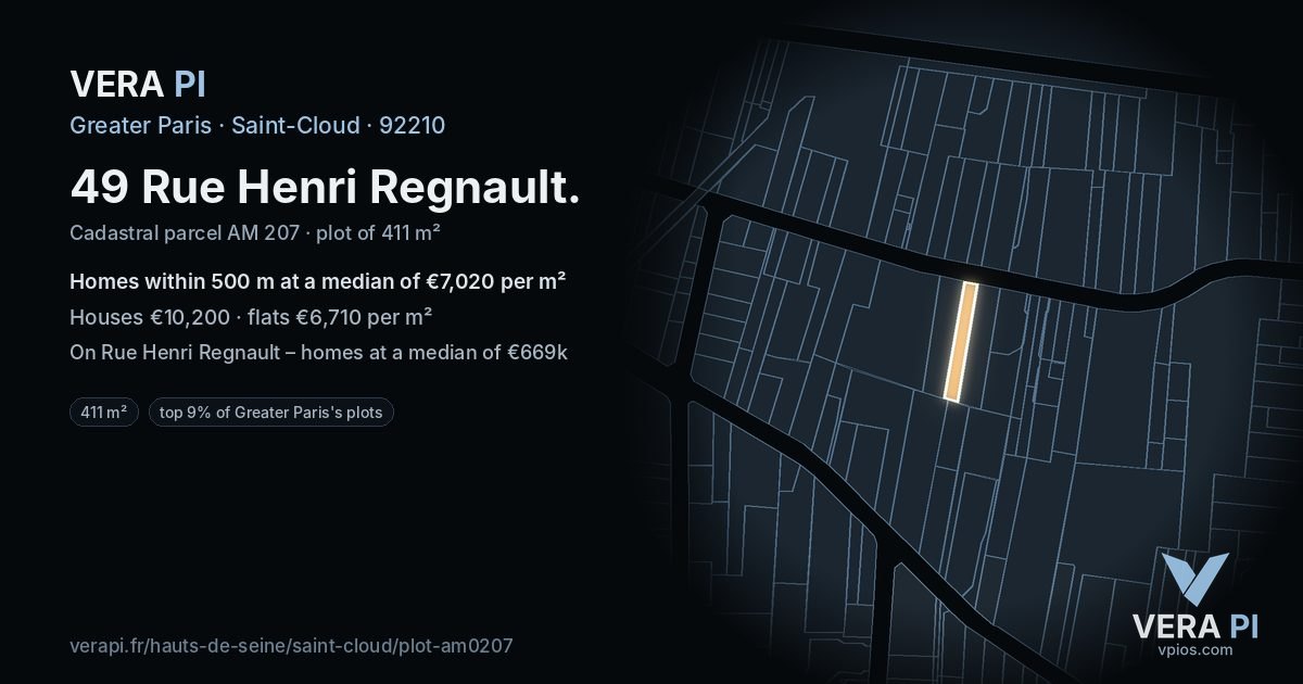 49 Rue Henri Regnault, Saint-Cloud at night – the plot lit, the parcels around coloured by the prices near them