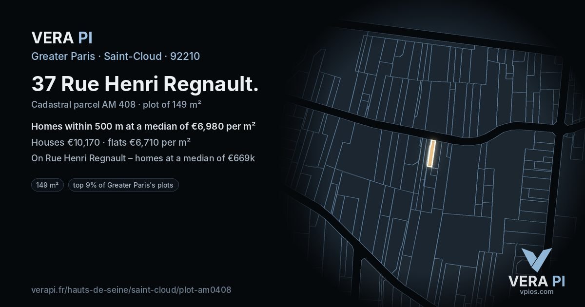 37 Rue Henri Regnault, Saint-Cloud at night – the plot lit, the parcels around coloured by the prices near them