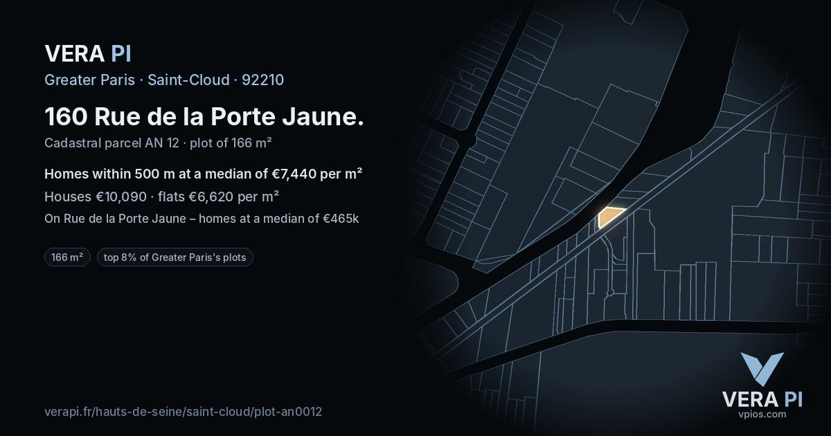 160 Rue de la Porte Jaune, Saint-Cloud at night – the plot lit, the parcels around coloured by the prices near them