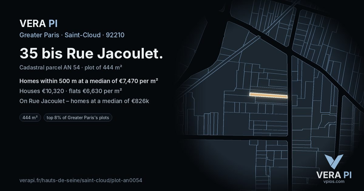 35 bis Rue Jacoulet, Saint-Cloud at night – the plot lit, the parcels around coloured by the prices near them