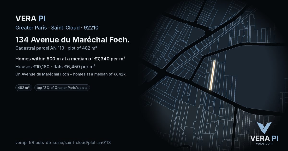 134 Avenue du Maréchal Foch, Saint-Cloud at night – the plot lit, the parcels around coloured by the prices near them