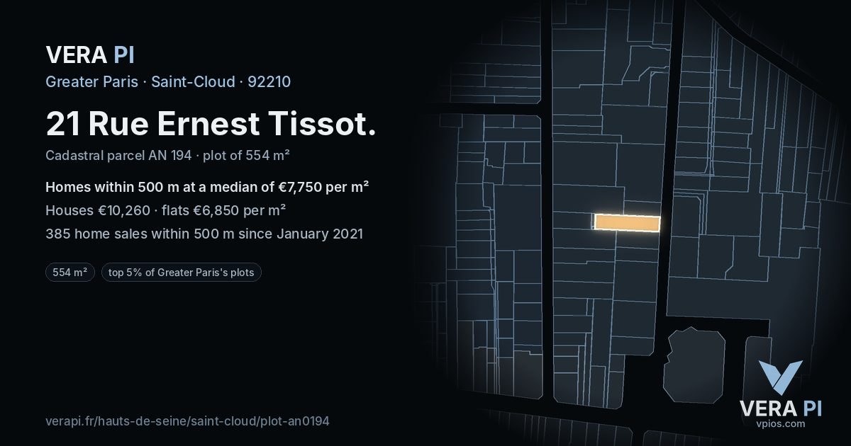 21 Rue Ernest Tissot, Saint-Cloud at night – the plot lit, the parcels around coloured by the prices near them