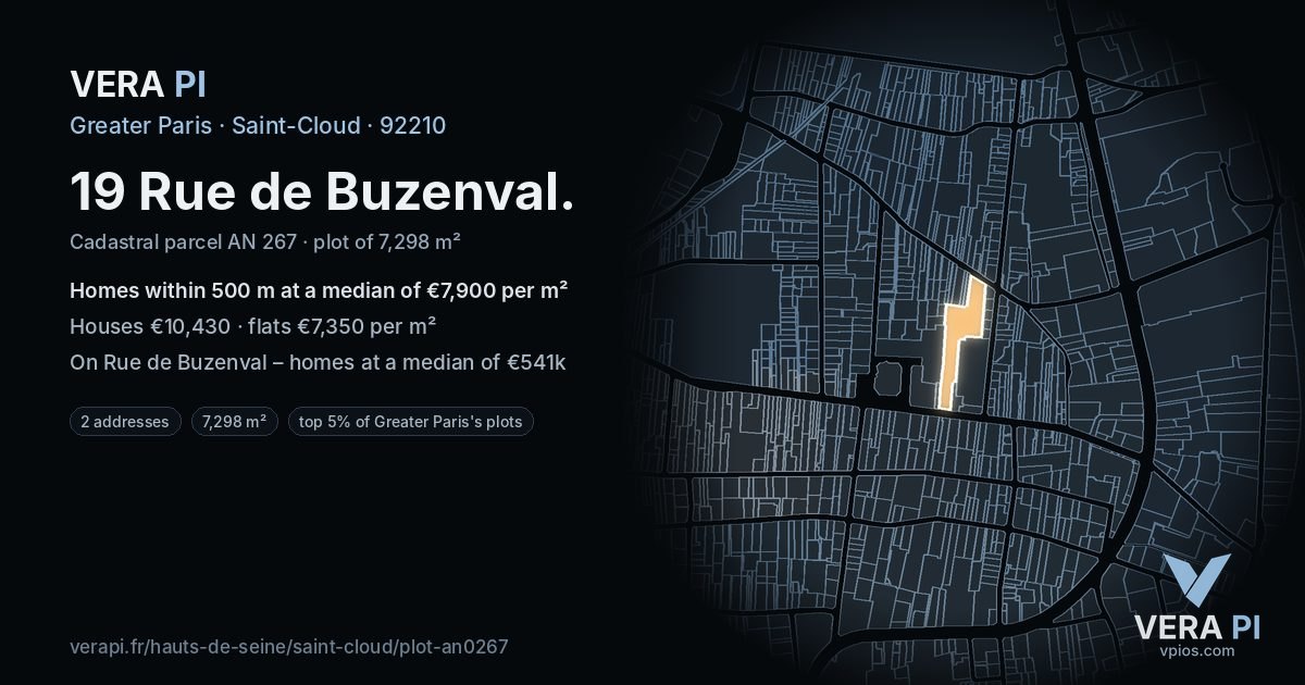 19 Rue de Buzenval, Saint-Cloud at night – the plot lit, the parcels around coloured by the prices near them