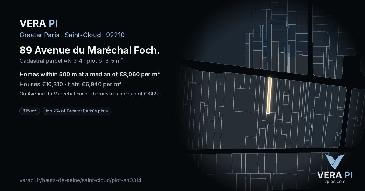 89 Avenue du Maréchal Foch, Saint-Cloud at night – the plot lit, the parcels around coloured by the prices near them
