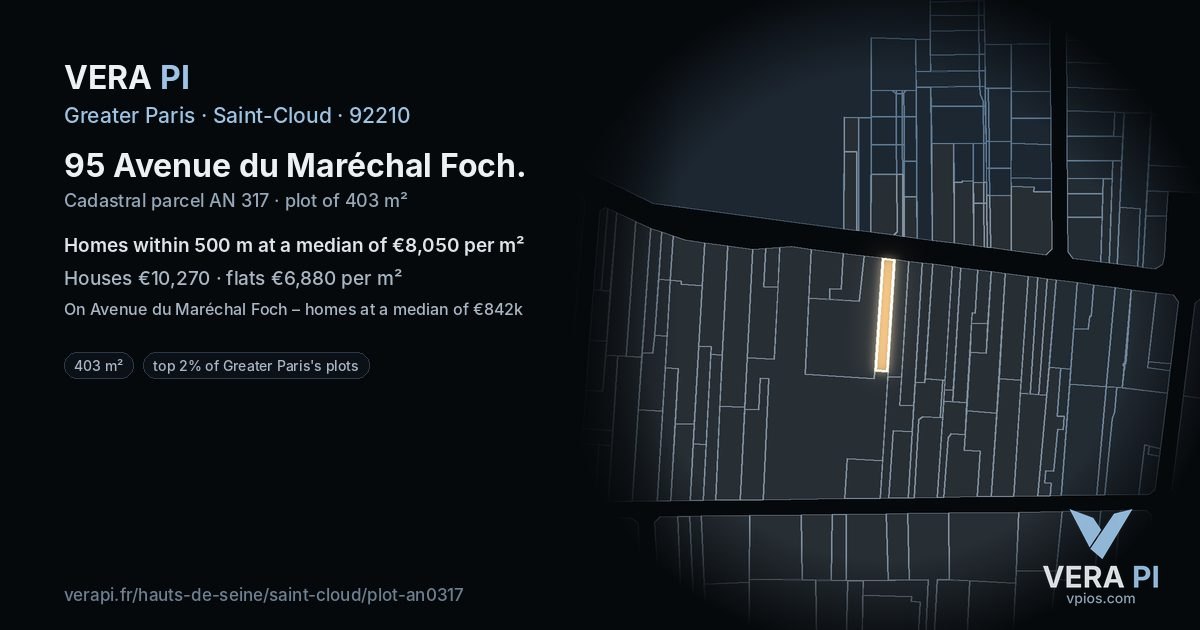 95 Avenue du Maréchal Foch, Saint-Cloud at night – the plot lit, the parcels around coloured by the prices near them