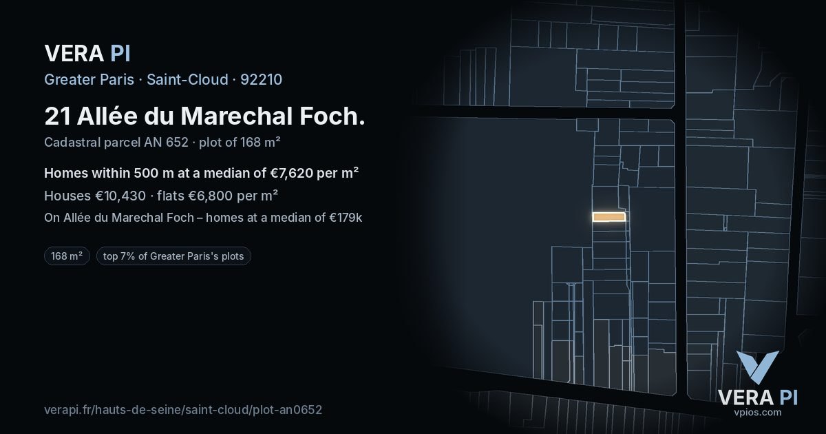 21 Allée du Marechal Foch, Saint-Cloud at night – the plot lit, the parcels around coloured by the prices near them