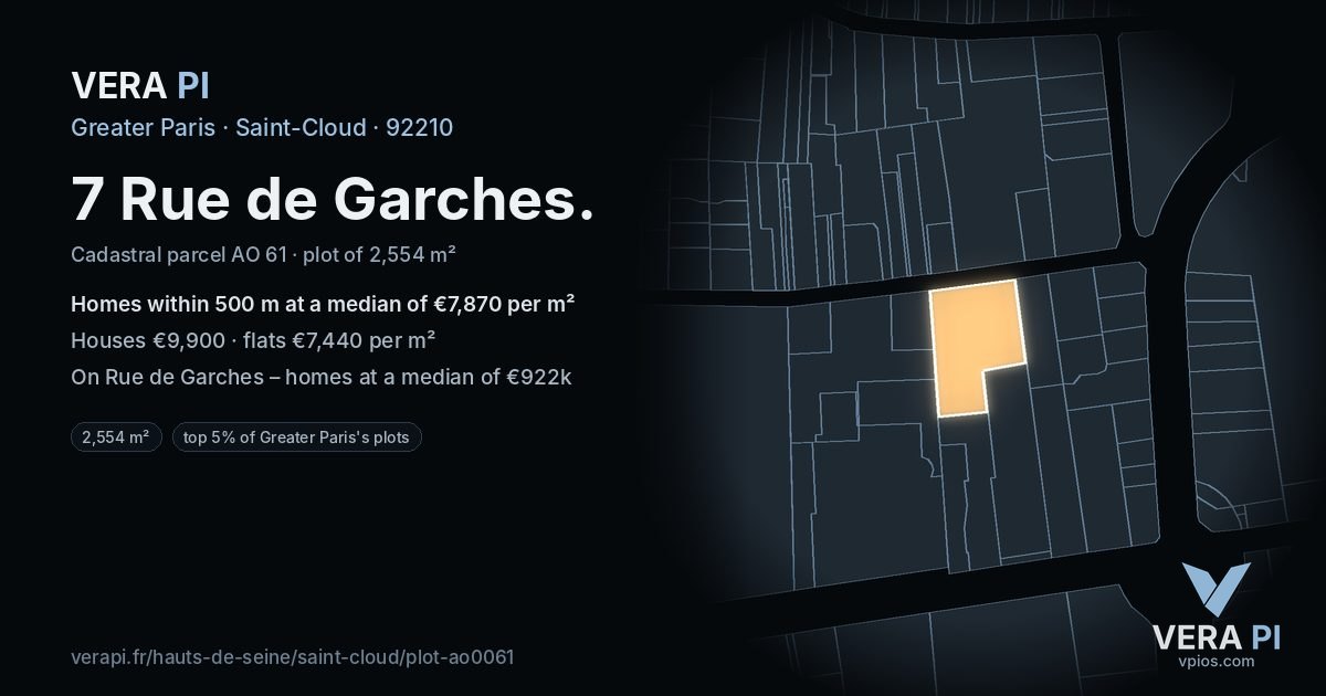 7 Rue de Garches, Saint-Cloud at night – the plot lit, the parcels around coloured by the prices near them