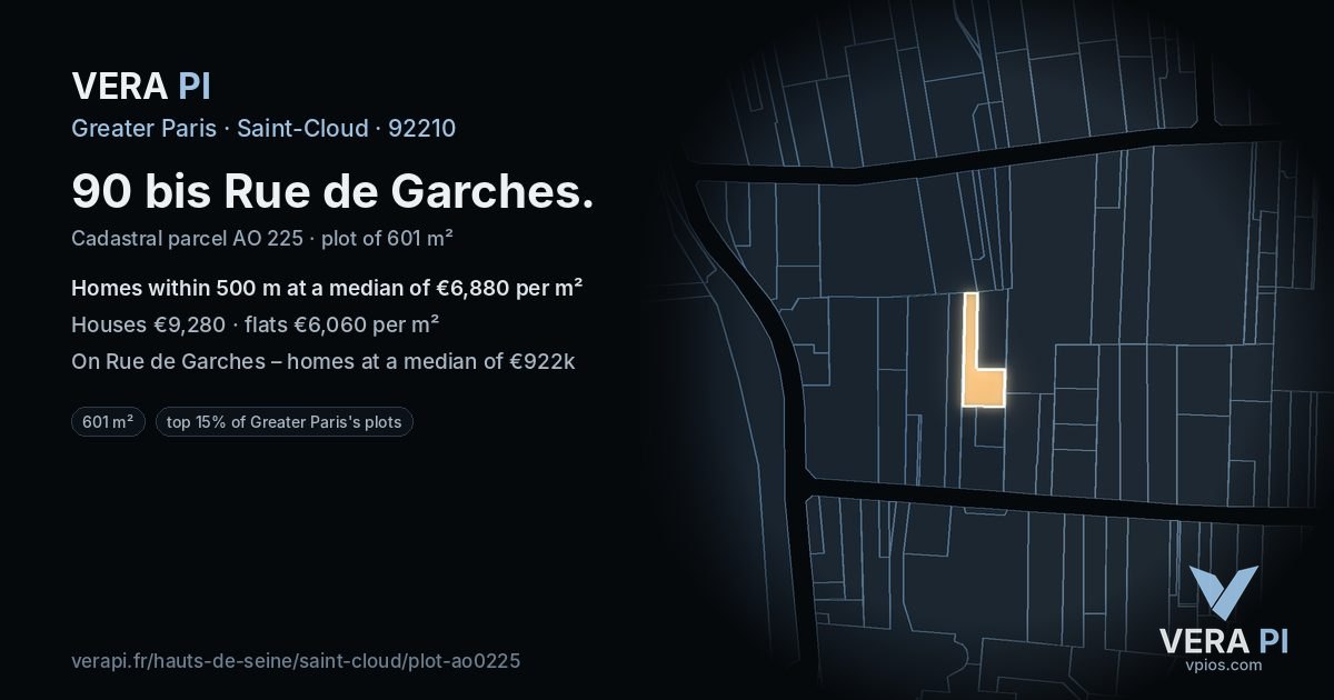 90 bis Rue de Garches, Saint-Cloud at night – the plot lit, the parcels around coloured by the prices near them