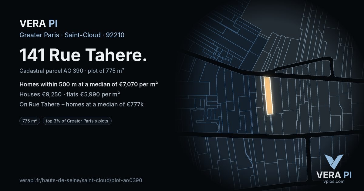 141 Rue Tahere, Saint-Cloud at night – the plot lit, the parcels around coloured by the prices near them