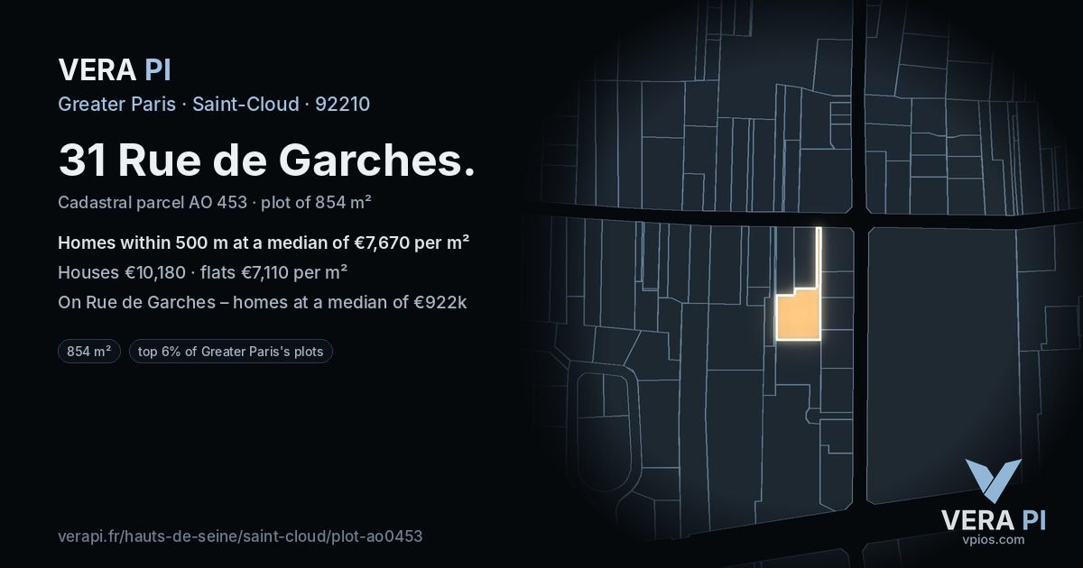 31 Rue de Garches, Saint-Cloud at night – the plot lit, the parcels around coloured by the prices near them