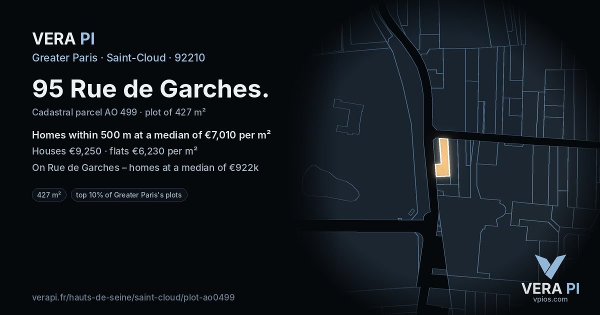 95 Rue de Garches, Saint-Cloud at night – the plot lit, the parcels around coloured by the prices near them