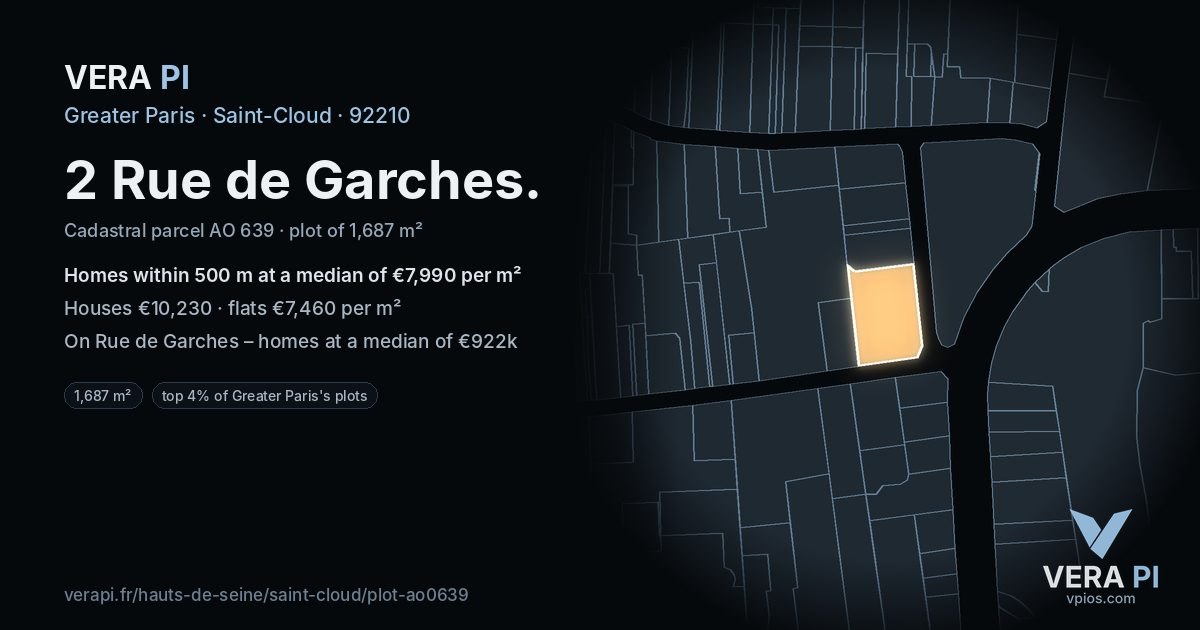 2 Rue de Garches, Saint-Cloud at night – the plot lit, the parcels around coloured by the prices near them