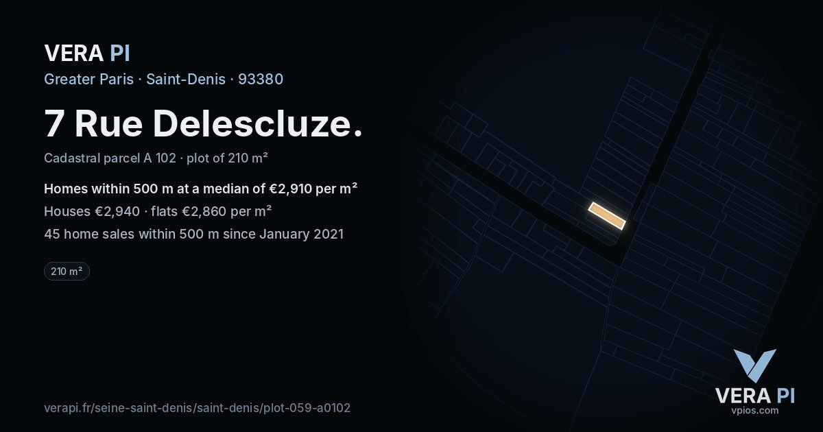 7 Rue Delescluze, Saint-Denis at night – the plot lit, the parcels around coloured by the prices near them