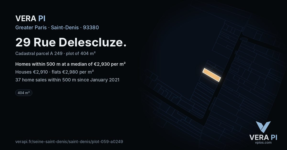 29 Rue Delescluze, Saint-Denis at night – the plot lit, the parcels around coloured by the prices near them