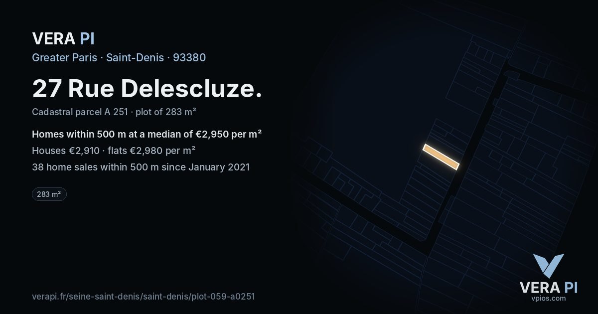 27 Rue Delescluze, Saint-Denis at night – the plot lit, the parcels around coloured by the prices near them