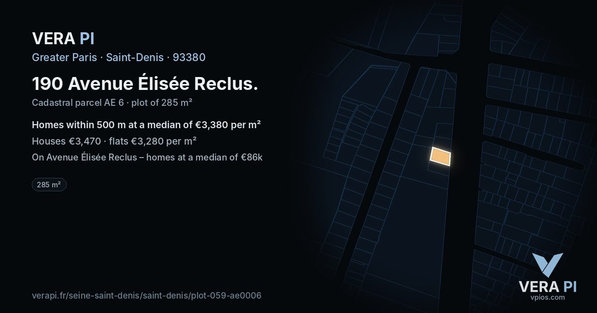 190 Avenue Élisée Reclus, Saint-Denis at night – the plot lit, the parcels around coloured by the prices near them