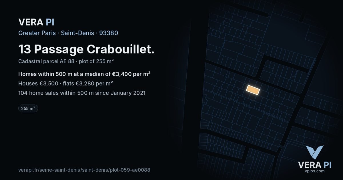 13 Passage Crabouillet, Saint-Denis at night – the plot lit, the parcels around coloured by the prices near them