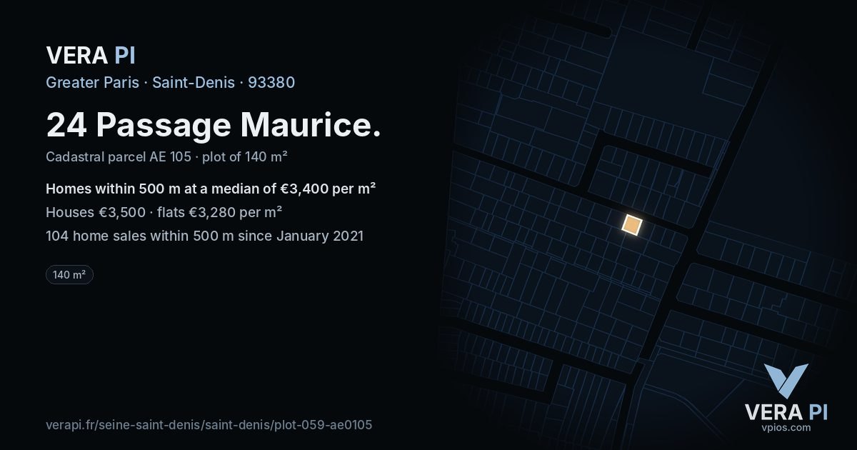 24 Passage Maurice, Saint-Denis at night – the plot lit, the parcels around coloured by the prices near them