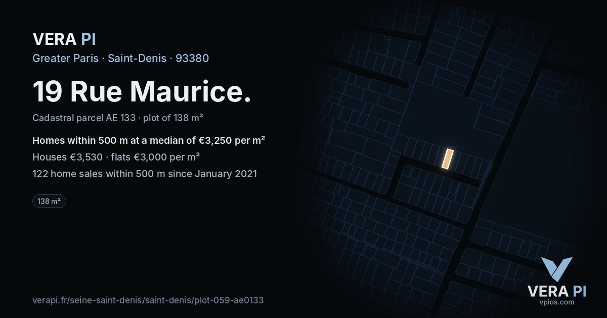 19 Rue Maurice, Saint-Denis at night – the plot lit, the parcels around coloured by the prices near them