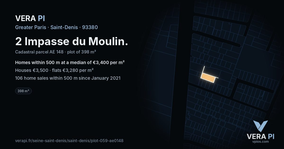 2 Impasse du Moulin, Saint-Denis at night – the plot lit, the parcels around coloured by the prices near them