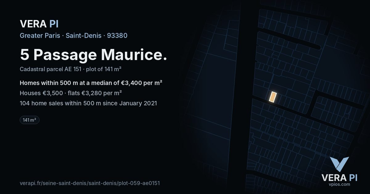 5 Passage Maurice, Saint-Denis at night – the plot lit, the parcels around coloured by the prices near them