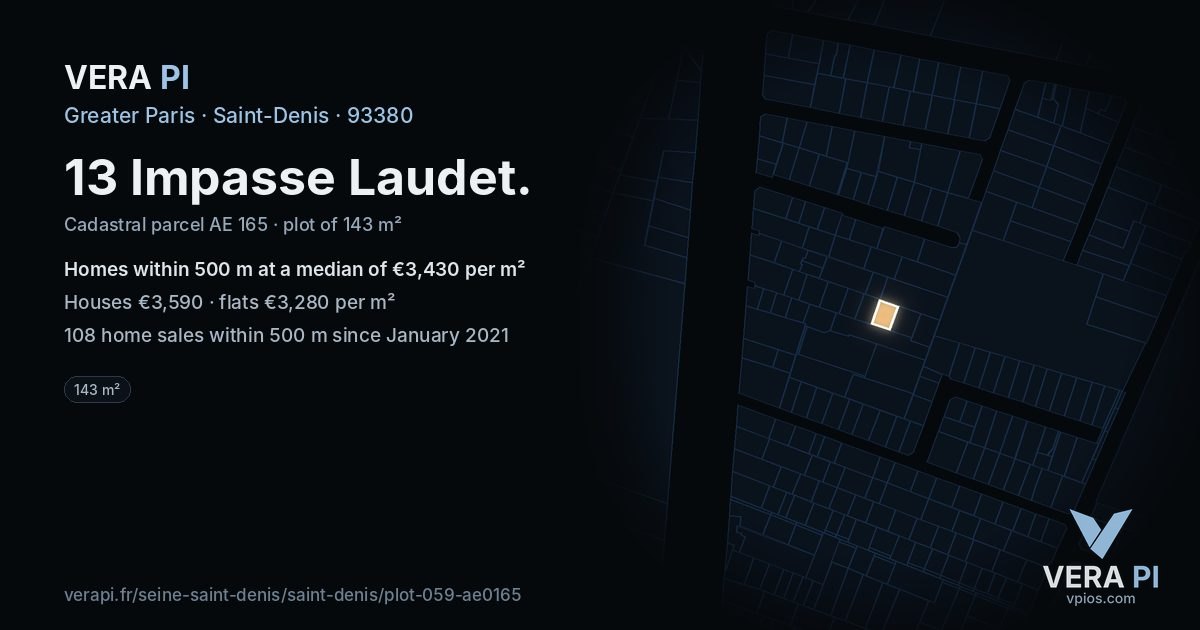 13 Impasse Laudet, Saint-Denis at night – the plot lit, the parcels around coloured by the prices near them