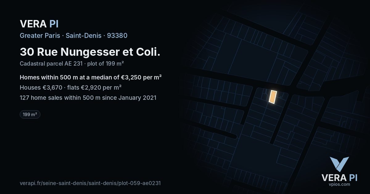 30 Rue Nungesser et Coli, Saint-Denis at night – the plot lit, the parcels around coloured by the prices near them