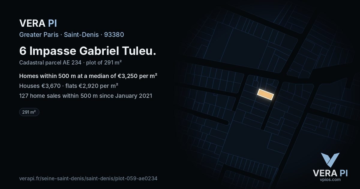 6 Impasse Gabriel Tuleu, Saint-Denis at night – the plot lit, the parcels around coloured by the prices near them