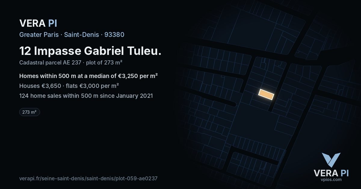 12 Impasse Gabriel Tuleu, Saint-Denis at night – the plot lit, the parcels around coloured by the prices near them