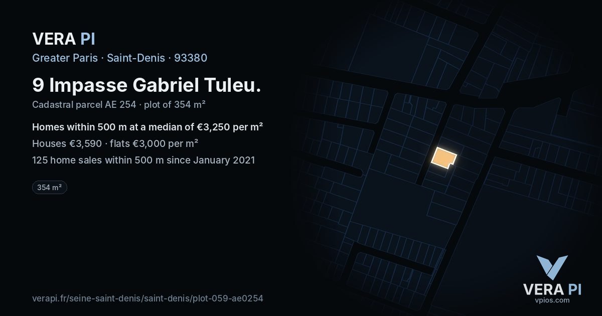 9 Impasse Gabriel Tuleu, Saint-Denis at night – the plot lit, the parcels around coloured by the prices near them