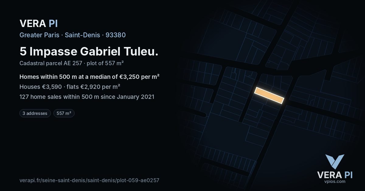 5 Impasse Gabriel Tuleu, Saint-Denis at night – the plot lit, the parcels around coloured by the prices near them