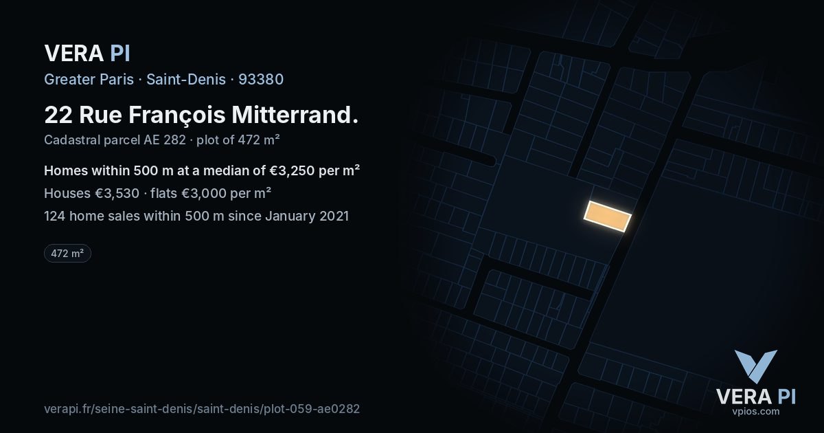 22 Rue François Mitterrand, Saint-Denis at night – the plot lit, the parcels around coloured by the prices near them
