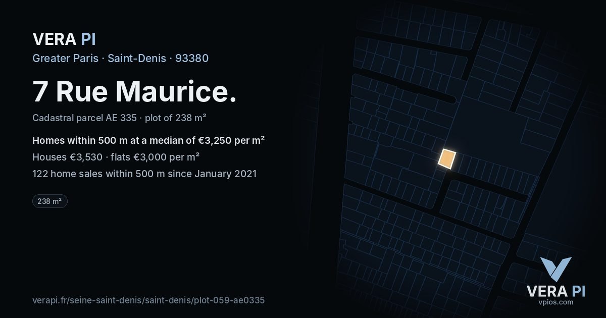 7 Rue Maurice, Saint-Denis at night – the plot lit, the parcels around coloured by the prices near them