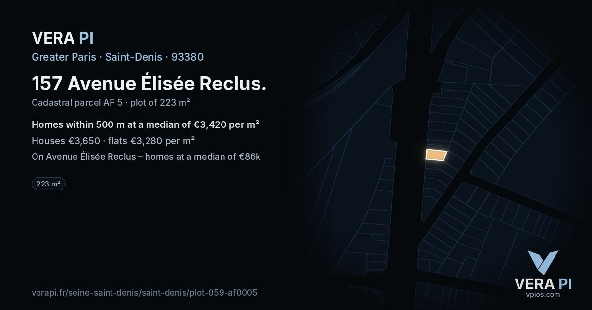 157 Avenue Élisée Reclus, Saint-Denis at night – the plot lit, the parcels around coloured by the prices near them