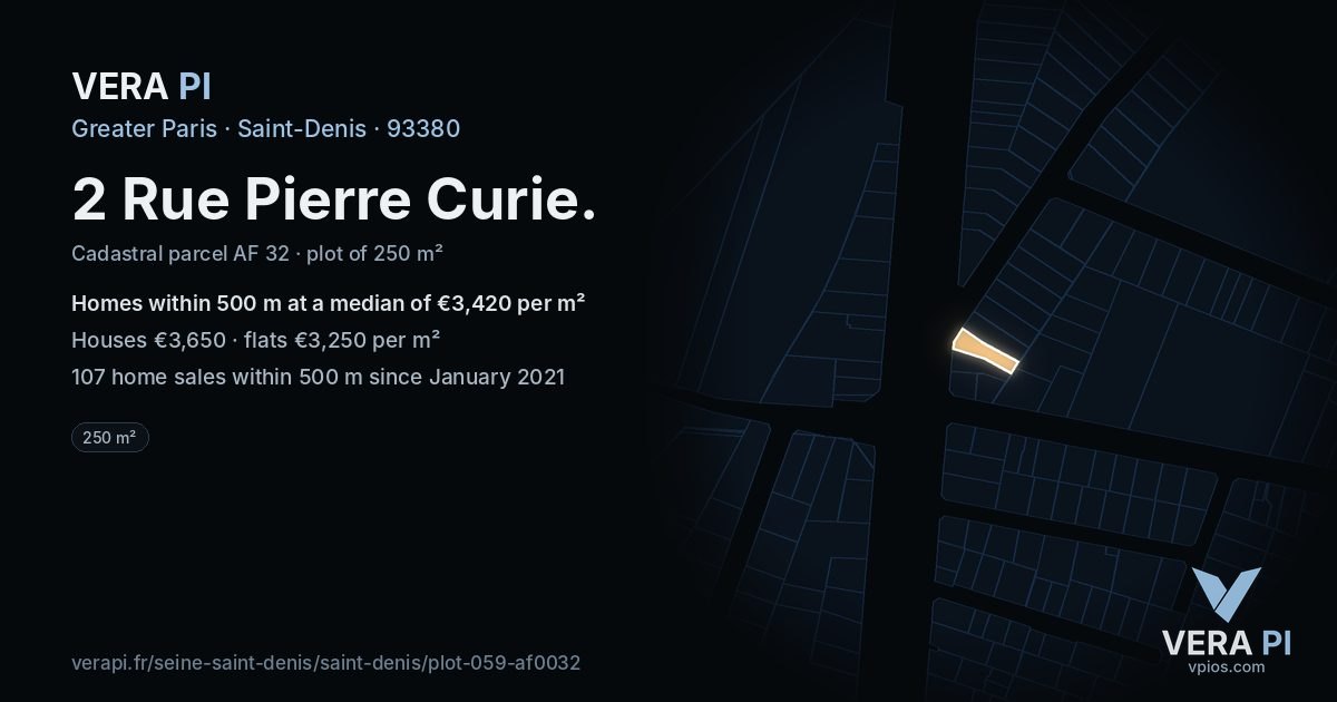 2 Rue Pierre Curie, Saint-Denis at night – the plot lit, the parcels around coloured by the prices near them