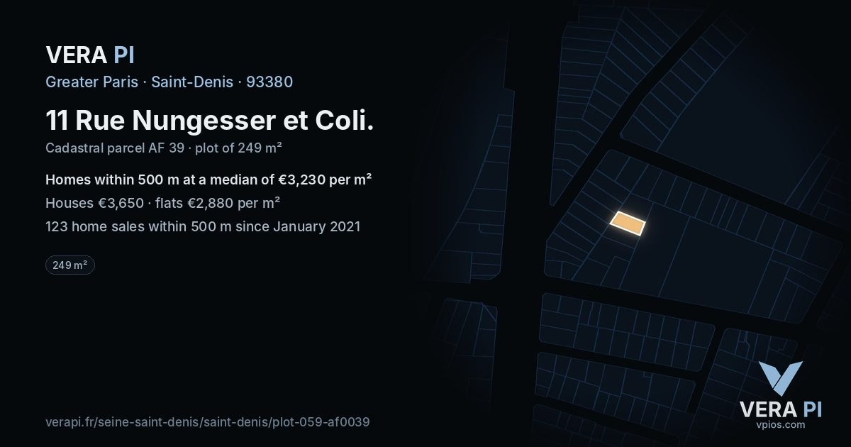 11 Rue Nungesser et Coli, Saint-Denis at night – the plot lit, the parcels around coloured by the prices near them