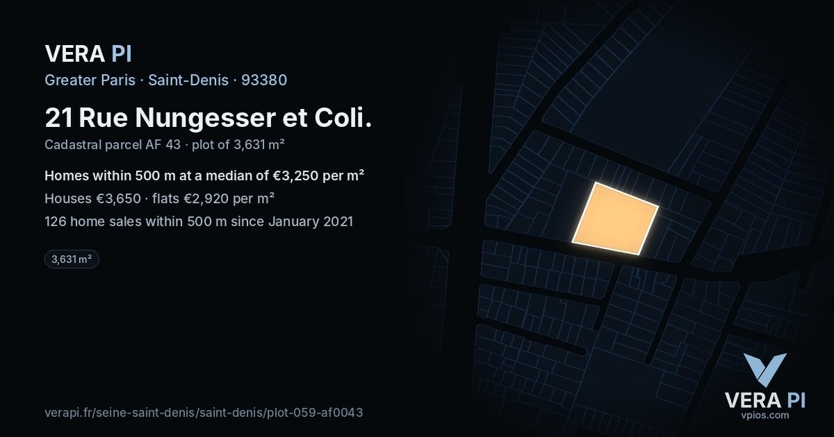 21 Rue Nungesser et Coli, Saint-Denis at night – the plot lit, the parcels around coloured by the prices near them