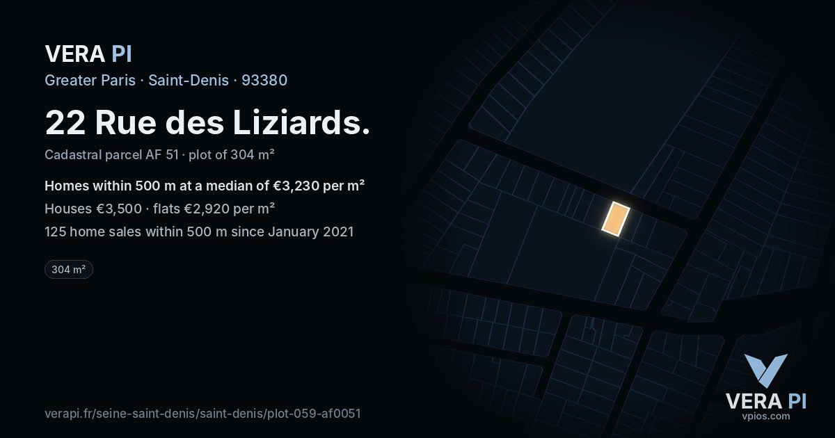 22 Rue des Liziards, Saint-Denis at night – the plot lit, the parcels around coloured by the prices near them