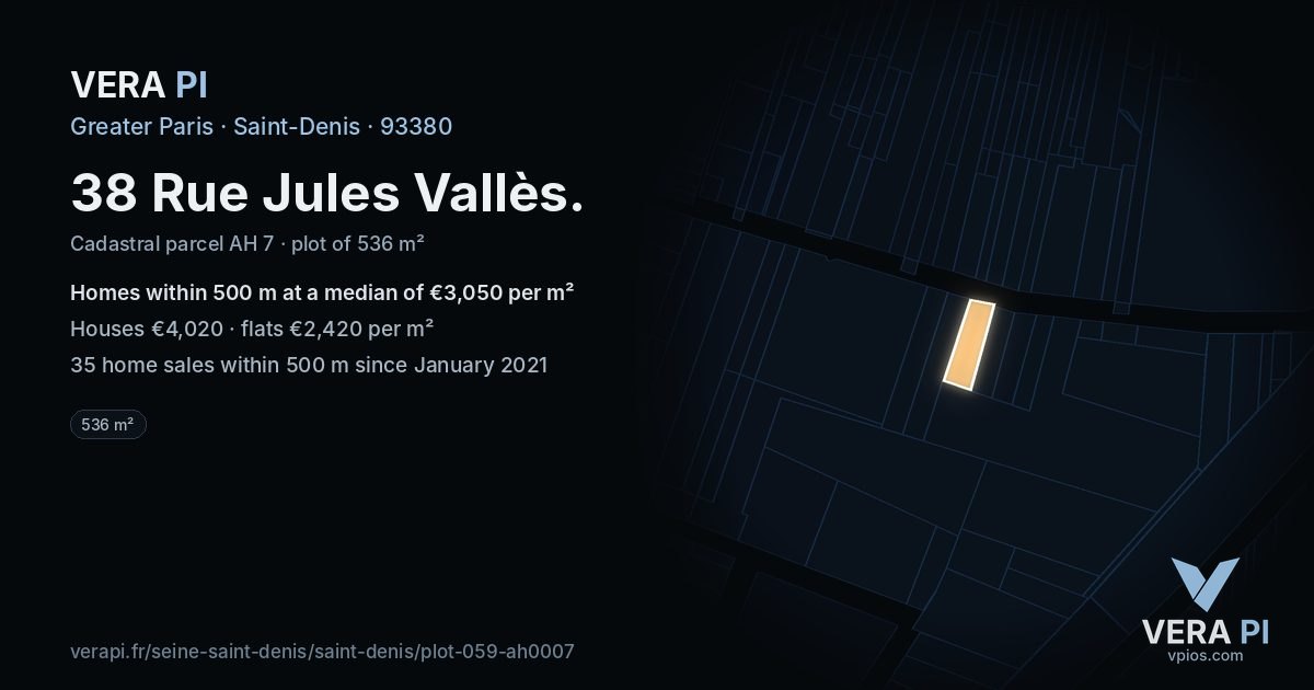 38 Rue Jules Vallès, Saint-Denis at night – the plot lit, the parcels around coloured by the prices near them