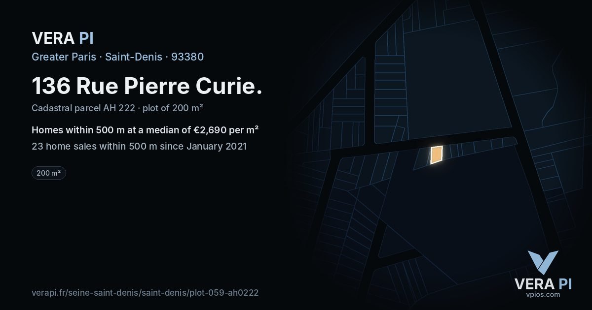 136 Rue Pierre Curie, Saint-Denis at night – the plot lit, the parcels around coloured by the prices near them