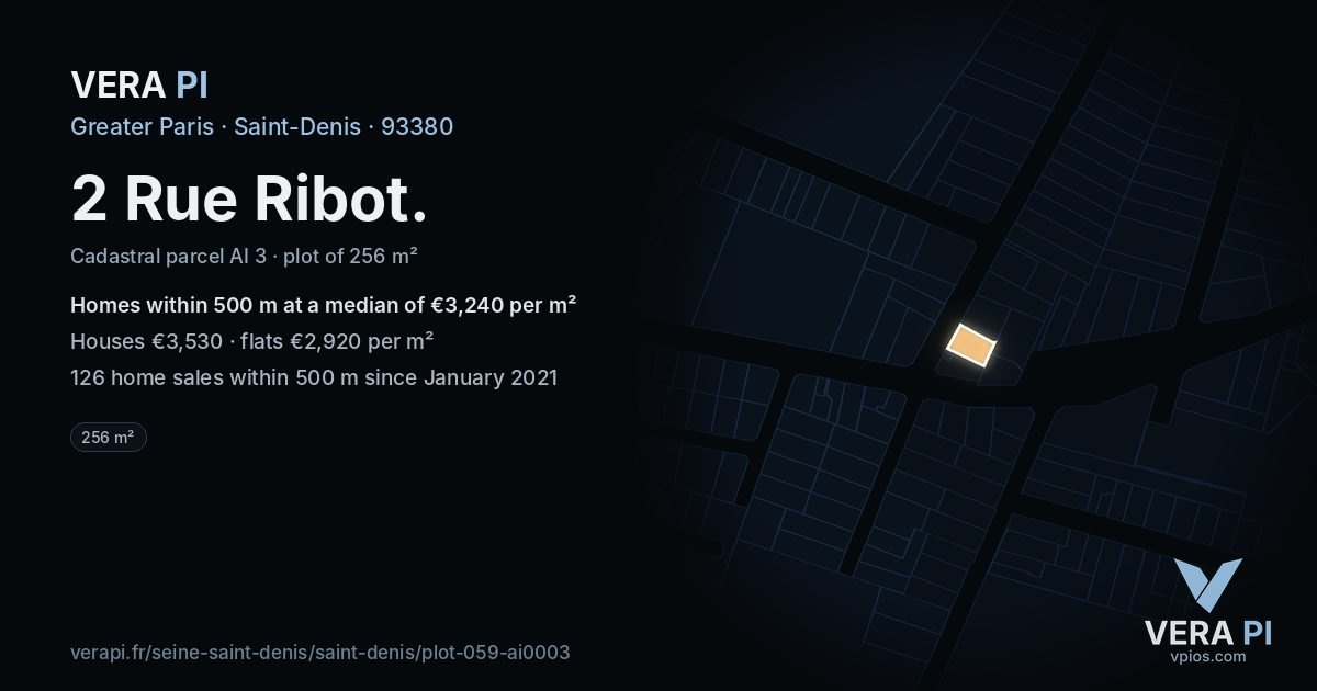2 Rue Ribot, Saint-Denis at night – the plot lit, the parcels around coloured by the prices near them