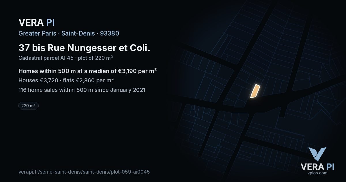 37 bis Rue Nungesser et Coli, Saint-Denis at night – the plot lit, the parcels around coloured by the prices near them