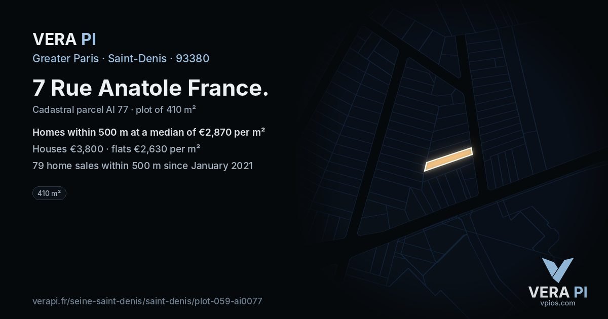 7 Rue Anatole France, Saint-Denis at night – the plot lit, the parcels around coloured by the prices near them