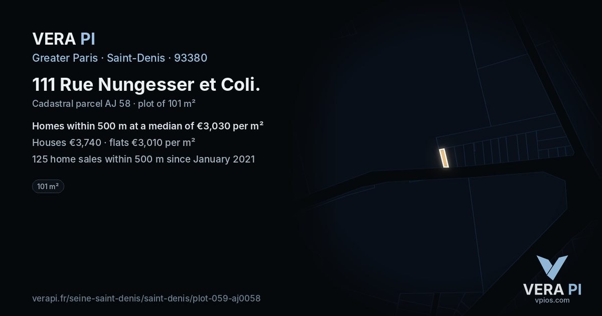 111 Rue Nungesser et Coli, Saint-Denis at night – the plot lit, the parcels around coloured by the prices near them