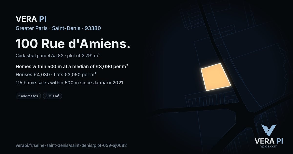 100 Rue d'Amiens, Saint-Denis at night – the plot lit, the parcels around coloured by the prices near them